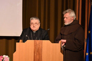 Msgr. Luigi Bianco. Foto: Tatjana Splichal